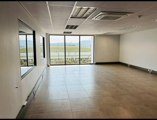 561M² WAREHOUSE TO LET IN GLEN ANIL